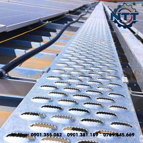Sàn dập lỗ kim cương NTT